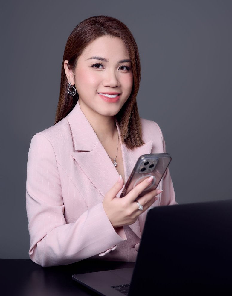 Nhi Tran, Associate Agent